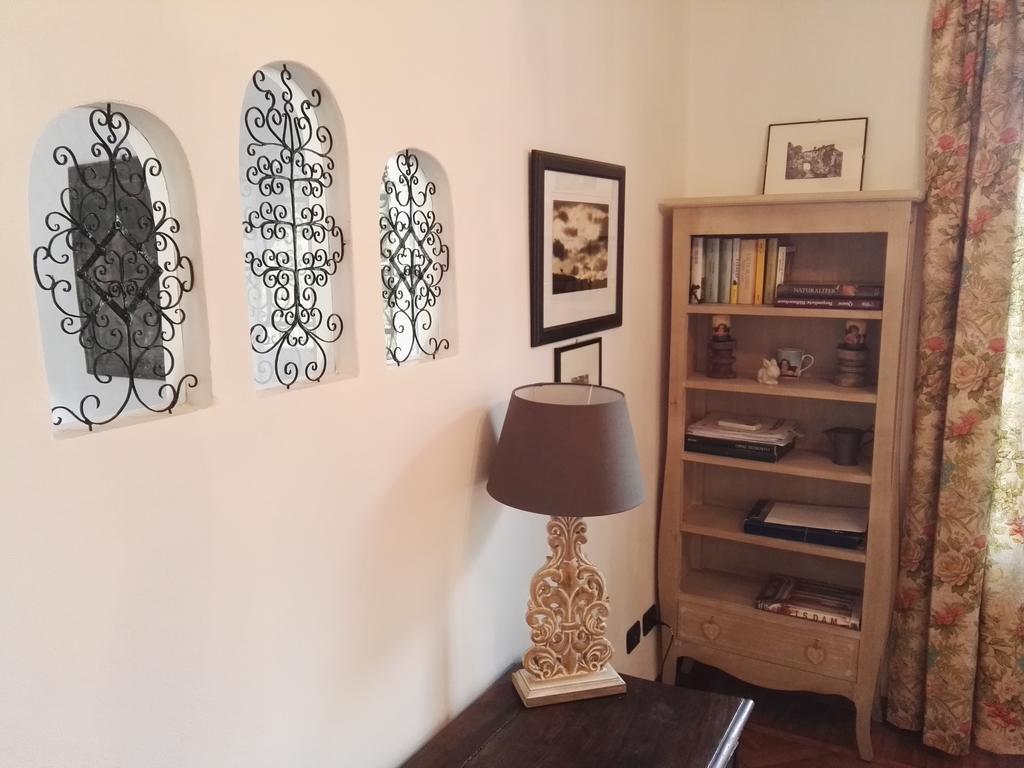 Villa Paradiso Apartment Сирмионе Екстериор снимка